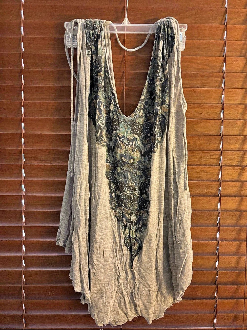 Vintage Free People Floral Draped Tank in Gray & Blue Like New size M
